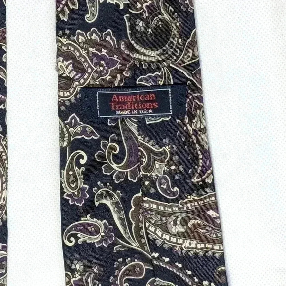 American Traditions Italian silk paisley tie blue maroon - Picture 2 of 3